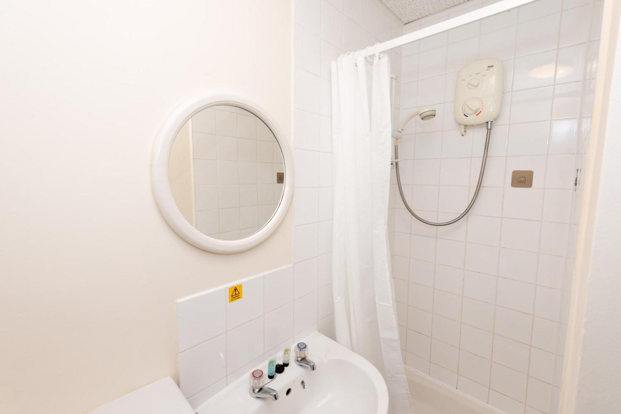 Apartment Standard En-suite 3